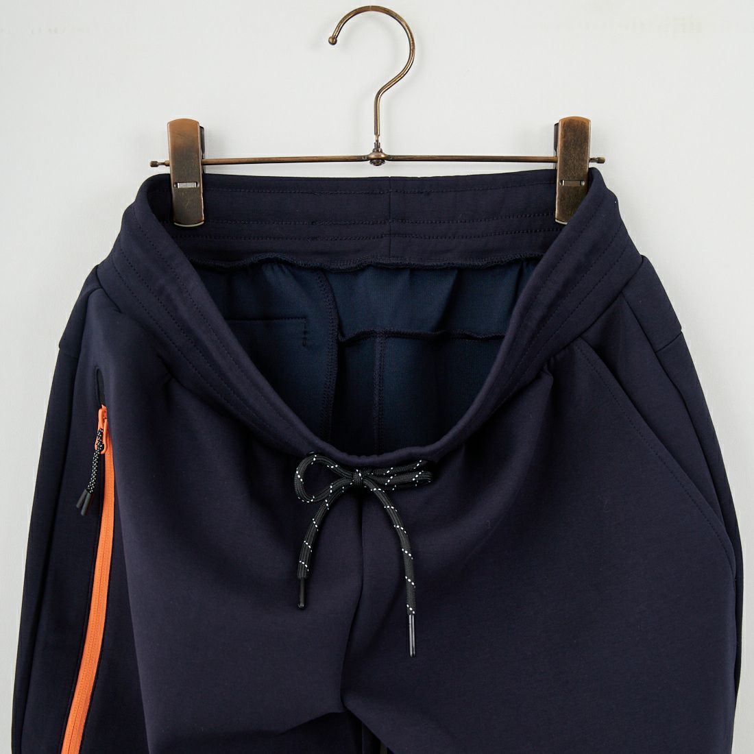 phenix [プラスフェニックス] 別注 ダンボールニット ジョガーパンツ