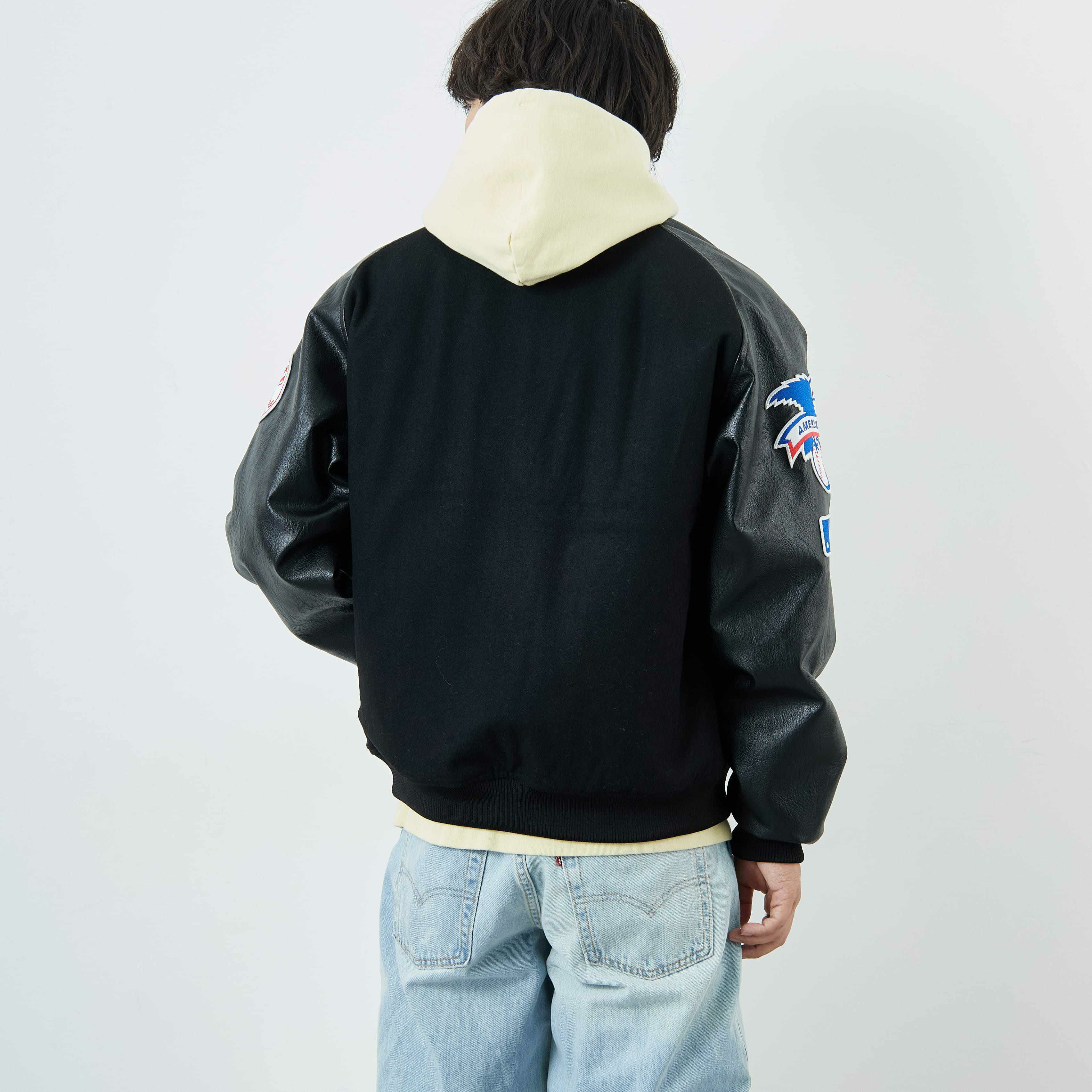 Fanatics [ファナティクス] 別注 MLBロゴワッペン メルトンスタジャン [ML2325FW0007-JF] BLACK NY &&モデル身長：179cm 着用サイズ：L&&