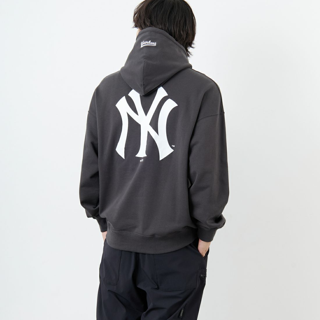 CHR NY&&モデル身長：179cm 着用サイズ：L&&