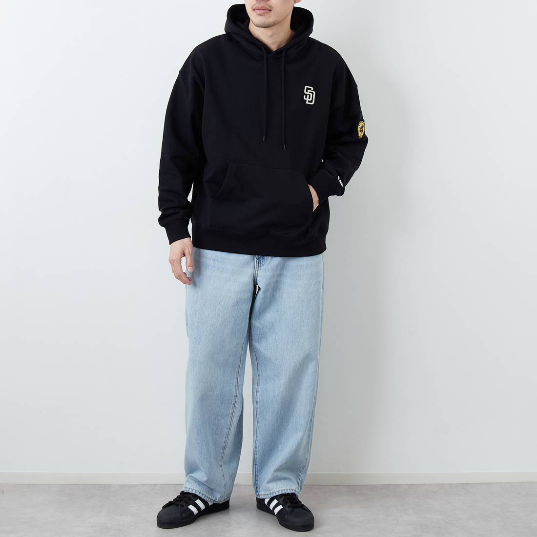Fanatics [ファナティクス] 別注 MLBロゴ バックプリント スウェットパーカー [ML0625FW0006-JF] BLACK SD