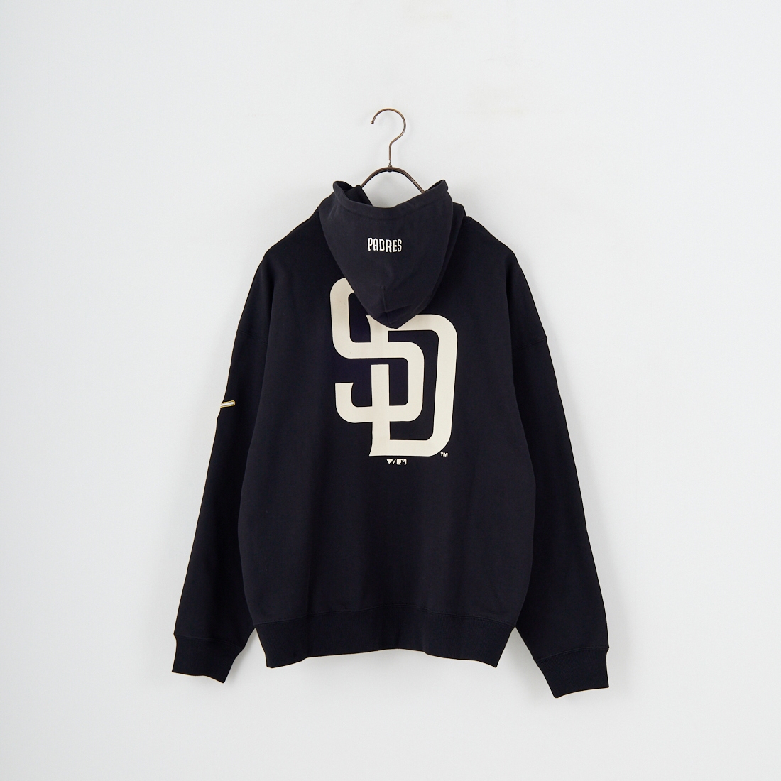 Fanatics [ファナティクス] 別注 MLBロゴ バックプリント スウェットパーカー [ML0625FW0006-JF] BLACK SD