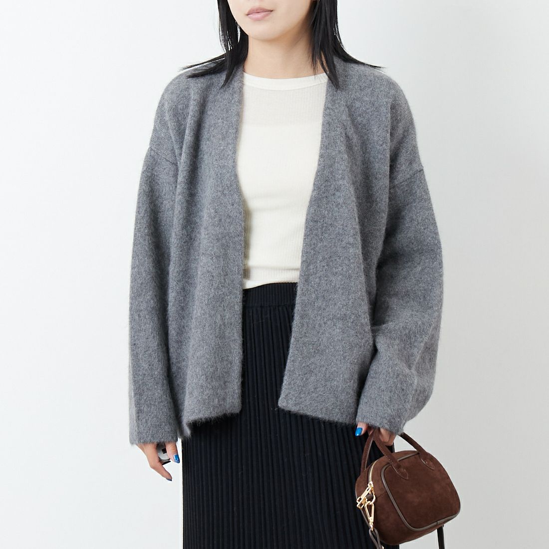 MICA&DEAL [マイカアンドディール] ラクーンデュアルカーディガン [0125308249] GRAY &&モデル身長：167cm 着用サイズ：F&&