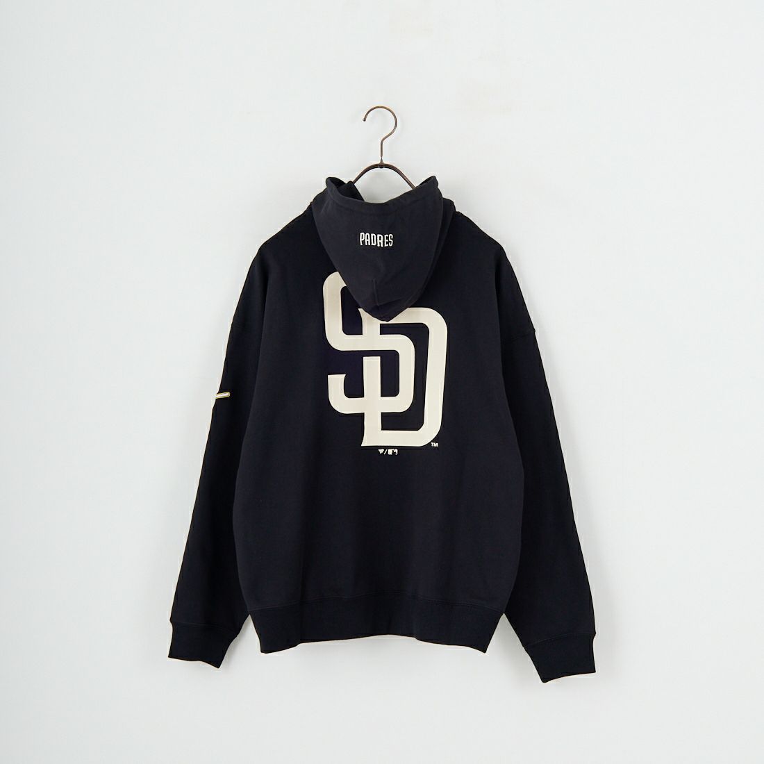 Fanatics [ファナティクス] 別注 MLBロゴ バックプリント スウェットパーカー [ML0625FW0006-JF] BLACK SD