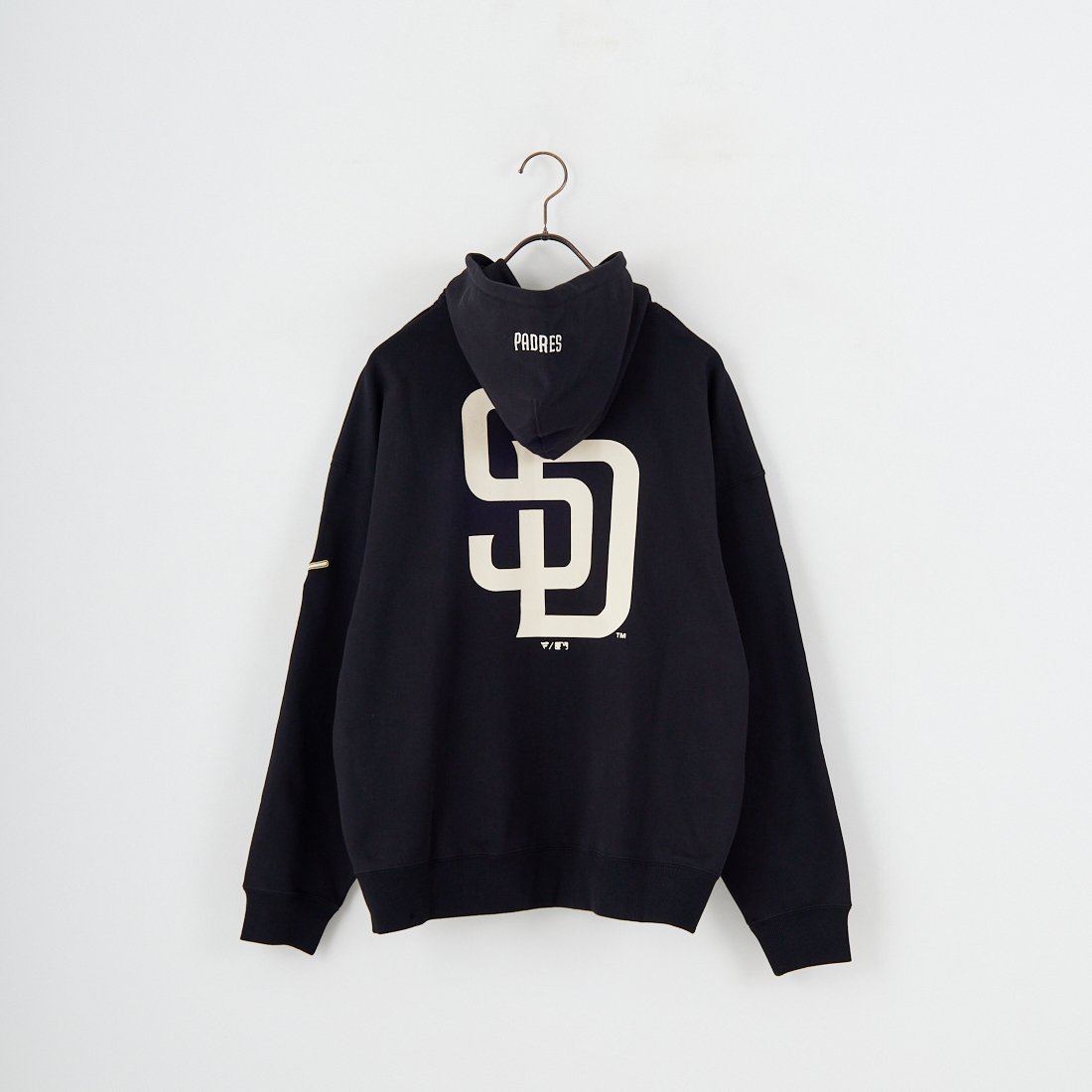 Fanatics [ファナティクス] 別注 MLBロゴ バックプリント スウェットパーカー [ML0625FW0006-JF] BLACK SD