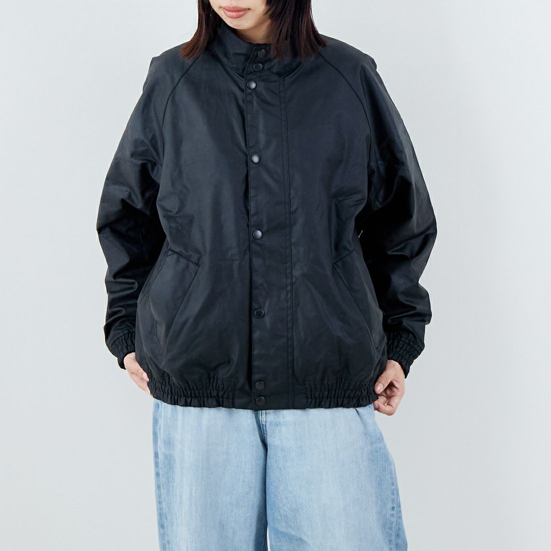 Barbour [バブアー] トランスポート スタンドカラーワックスブルゾン [MWX2497] BK11 &&モデル身長：162cm 着用サイズ：36&&