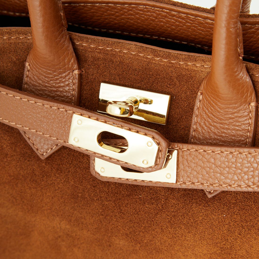 AULENTTI [オウレンティ] 2WAYレザーショルダーバッグ [ST-219MOD-DO]