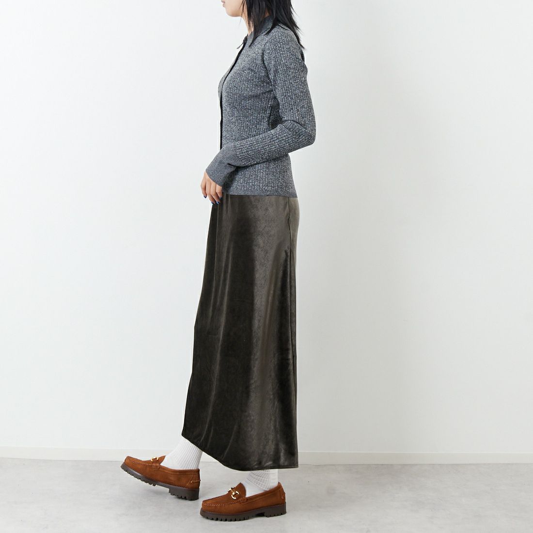 MICA&DEAL [マイカアンドディール] ポロニットカーディガン [0125308250] BLACK &&モデル身長：167cm 着用サイズ：F&&