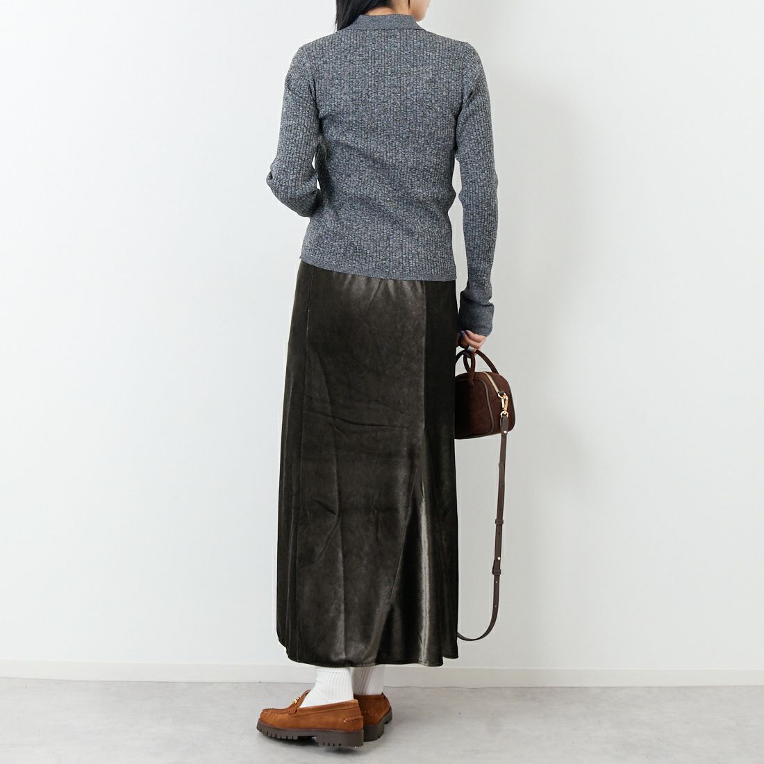 MICA&DEAL [マイカアンドディール] ポロニットカーディガン [0125308250] BLACK &&モデル身長：167cm 着用サイズ：F&&