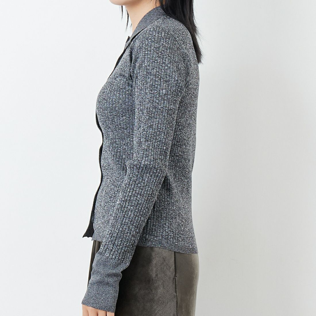 MICA&DEAL [マイカアンドディール] ポロニットカーディガン [0125308250] BLACK &&モデル身長：167cm 着用サイズ：F&&