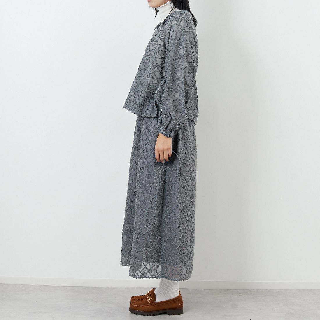 STELLA CIFFON [ステラシフォン] シアーカットジャガードスカート [ST3-26201B] 81 GRAY &&モデル身長：167cm 着用サイズ：36&&