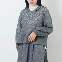 81 GRAY&&モデル身長：167cm 着用サイズ：36&&