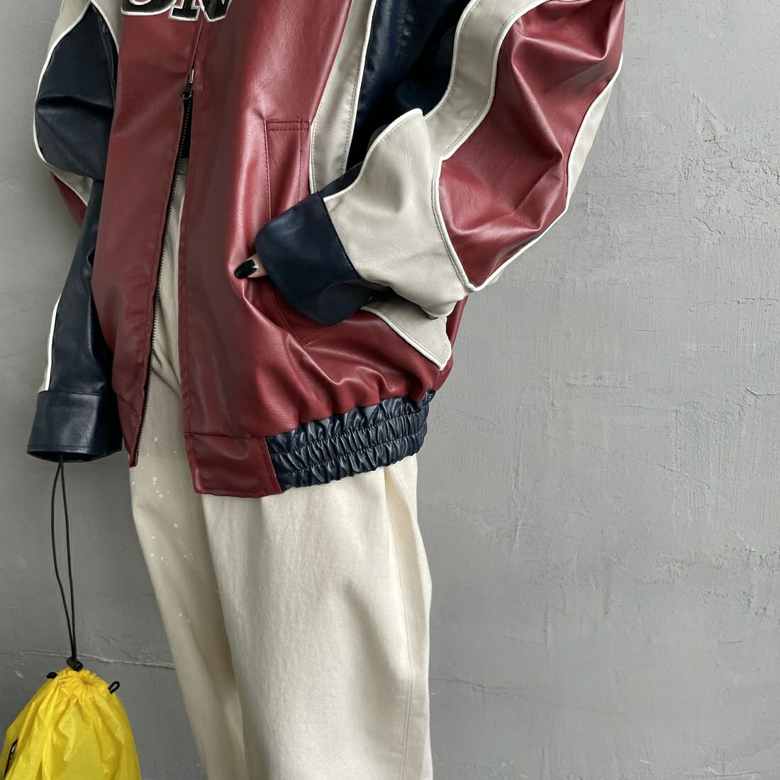 HONDA × JEANSFACTORY [ホンダ × ジーンズファクトリー] フェイクレザーレーシングジャケット [JFC-254-085] RED &&モデル身長：150cm 着用サイズ：S&&