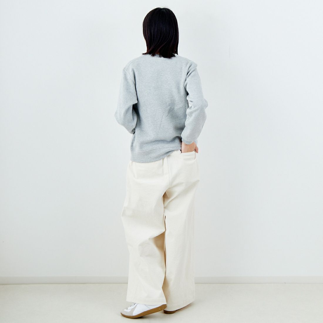 CHUMS [チャムス] ブービーバード ユニバーシティクルートップ [CH10-1505] G005 H.GRY &&モデル身長：162cm 着用サイズ：WM&&