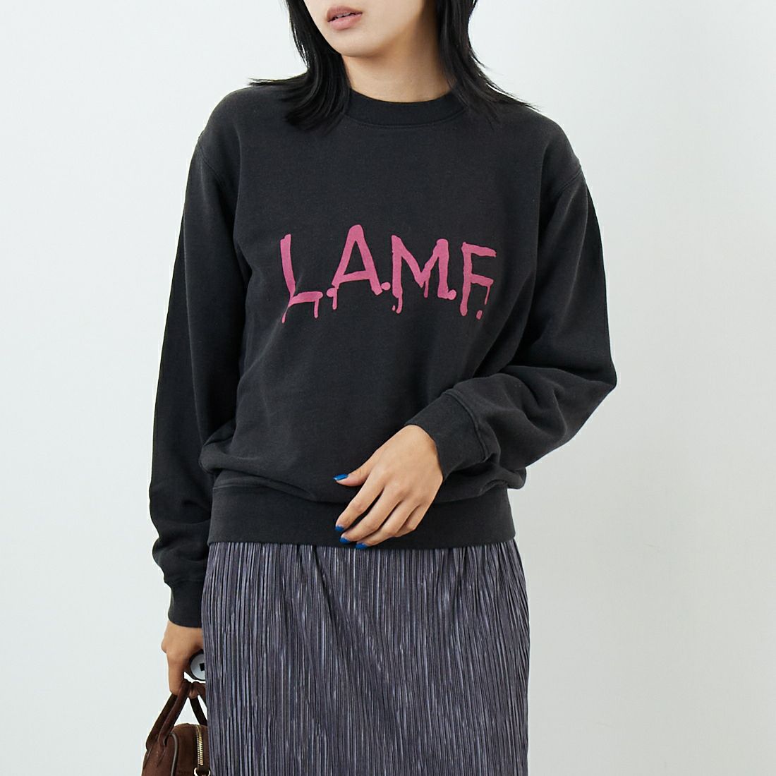 WORN FREE [ウォーン フリー] ブロンディ スウェット LAMF [WFR-VTG-200020] 09 BLACK &&モデル身長：167cm 着用サイズ：S&&
