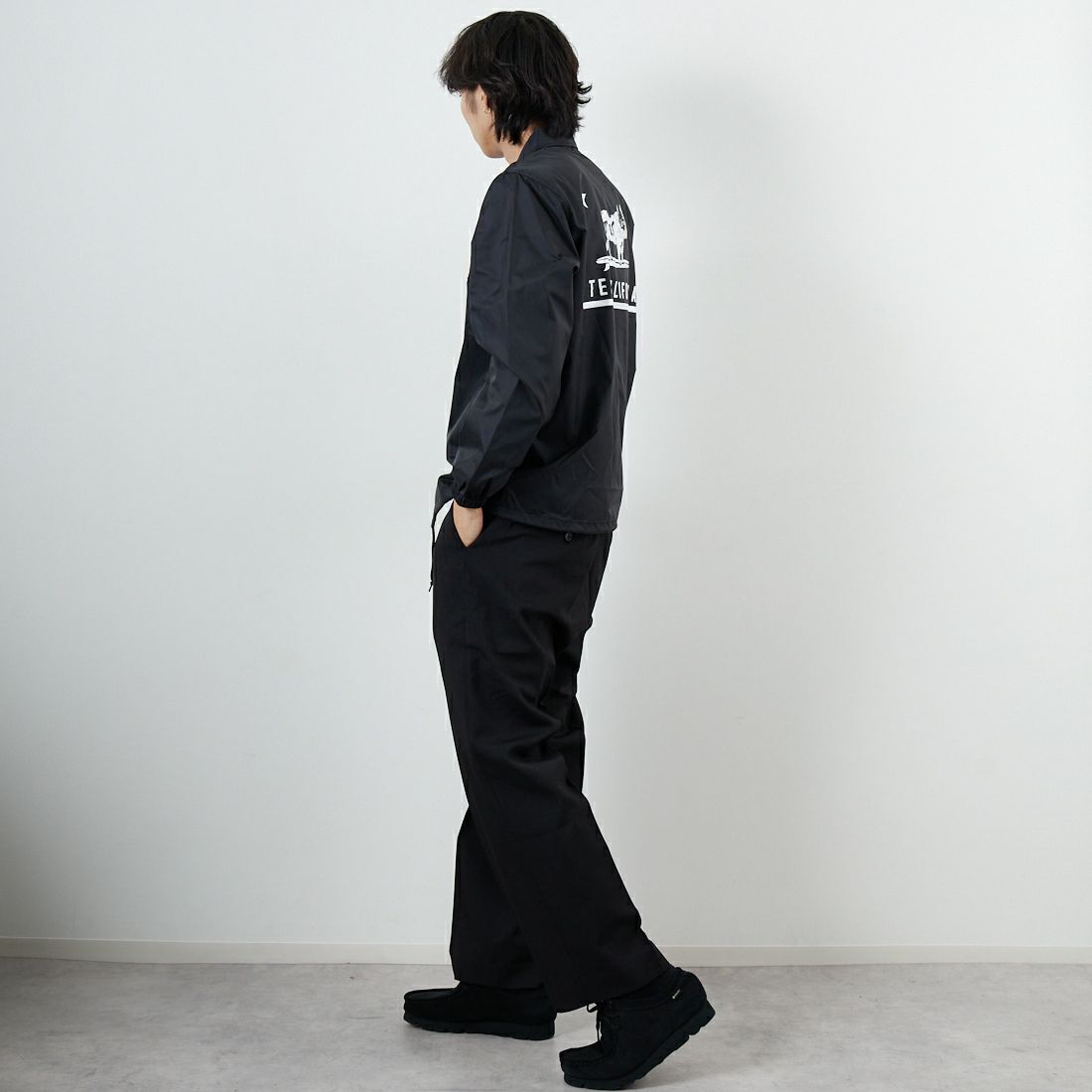 The Endless Summer [エンドレスサマー] カリフォルニアリパブリック コーチジャケット [SD-25774003] 01 BLACK &&モデル身長：179cm 着用サイズ：M&&