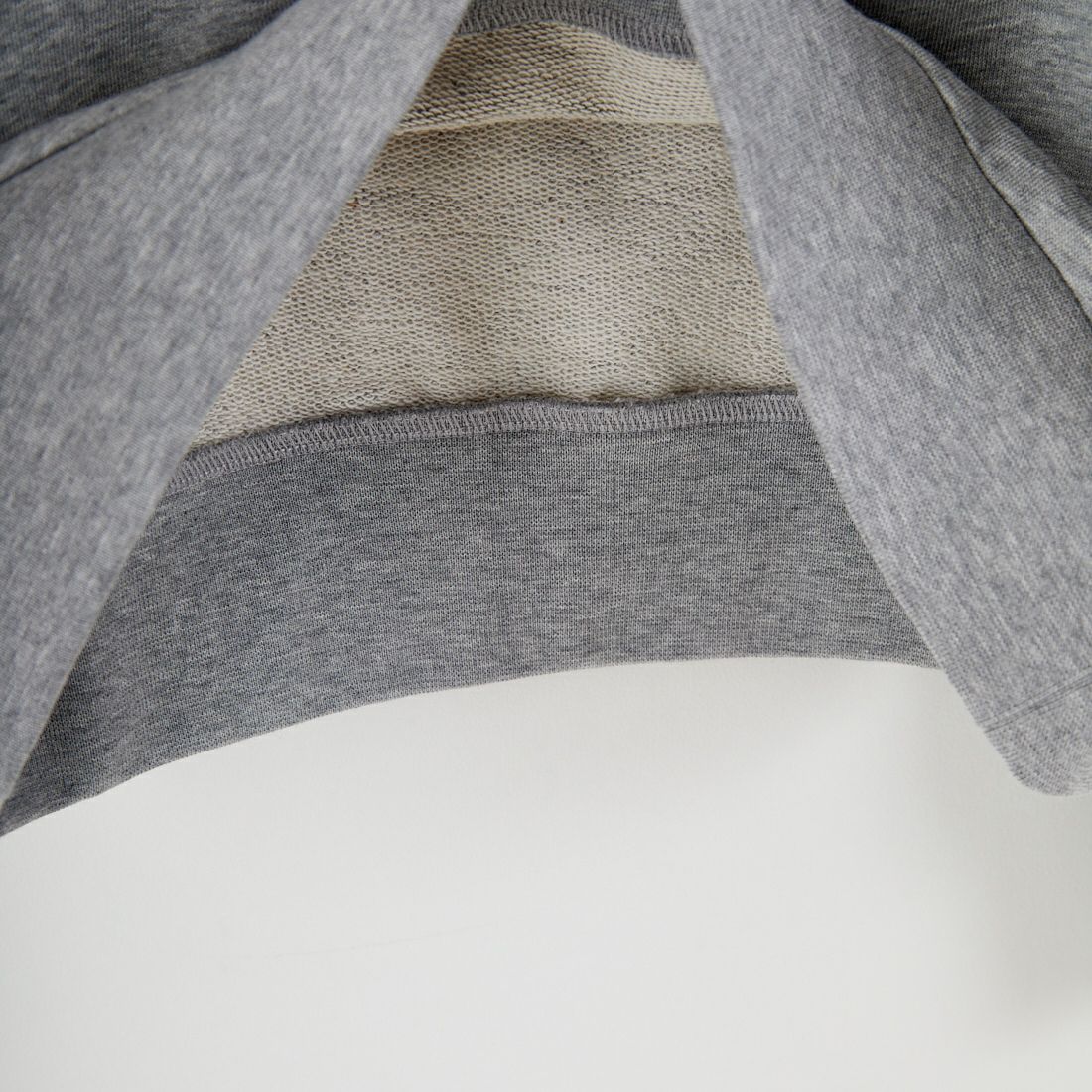 A.P.C. [アー・ペー・セー] VPCロゴ スウェットシャツ [STANDARD-GRAND-VPC] 92 GRIS