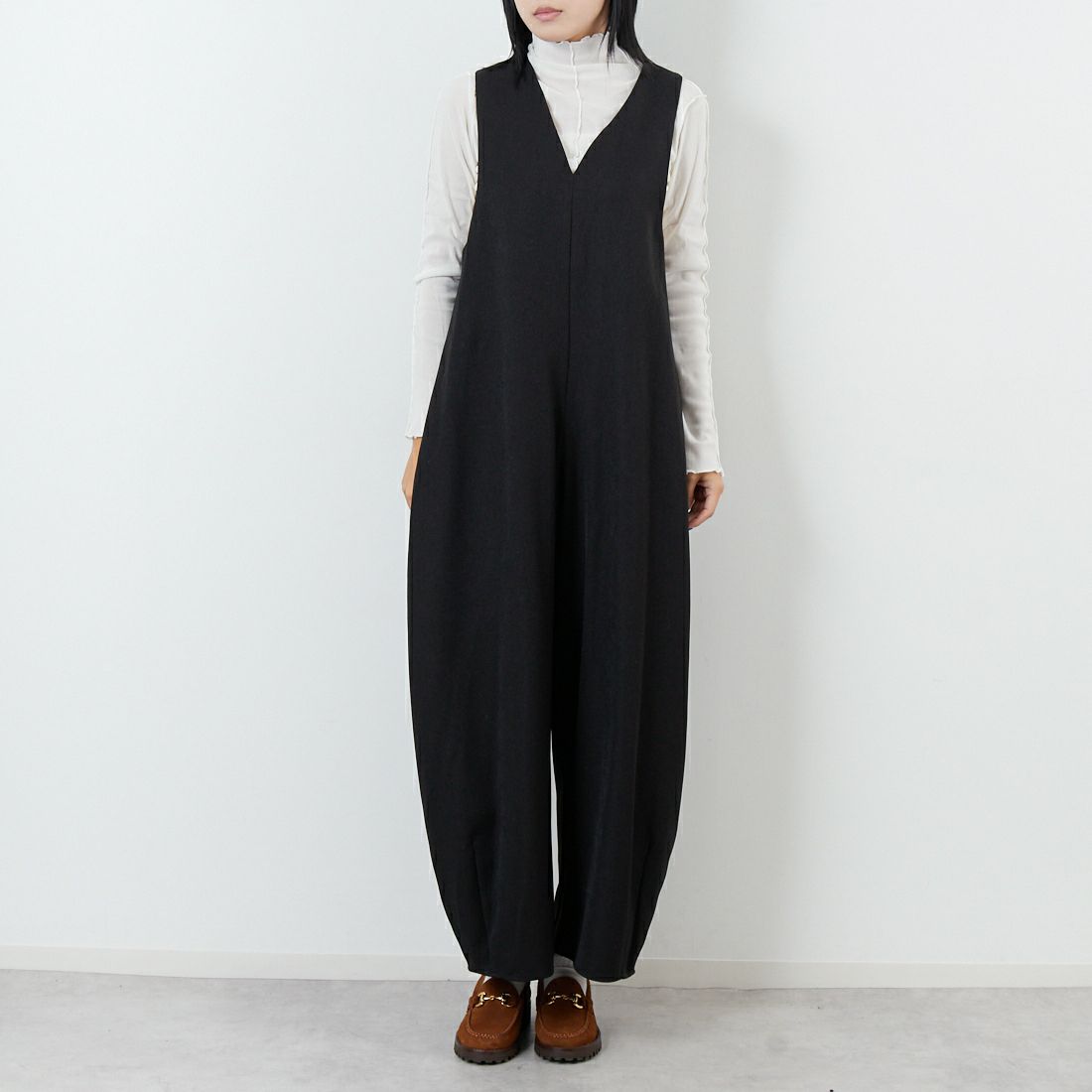 CLOCHE [クロシェ] ウールライク2WAYサロペット [55286522] ﾌﾞﾗｯｸ &&モデル身長：167cm 着用サイズ：2&&