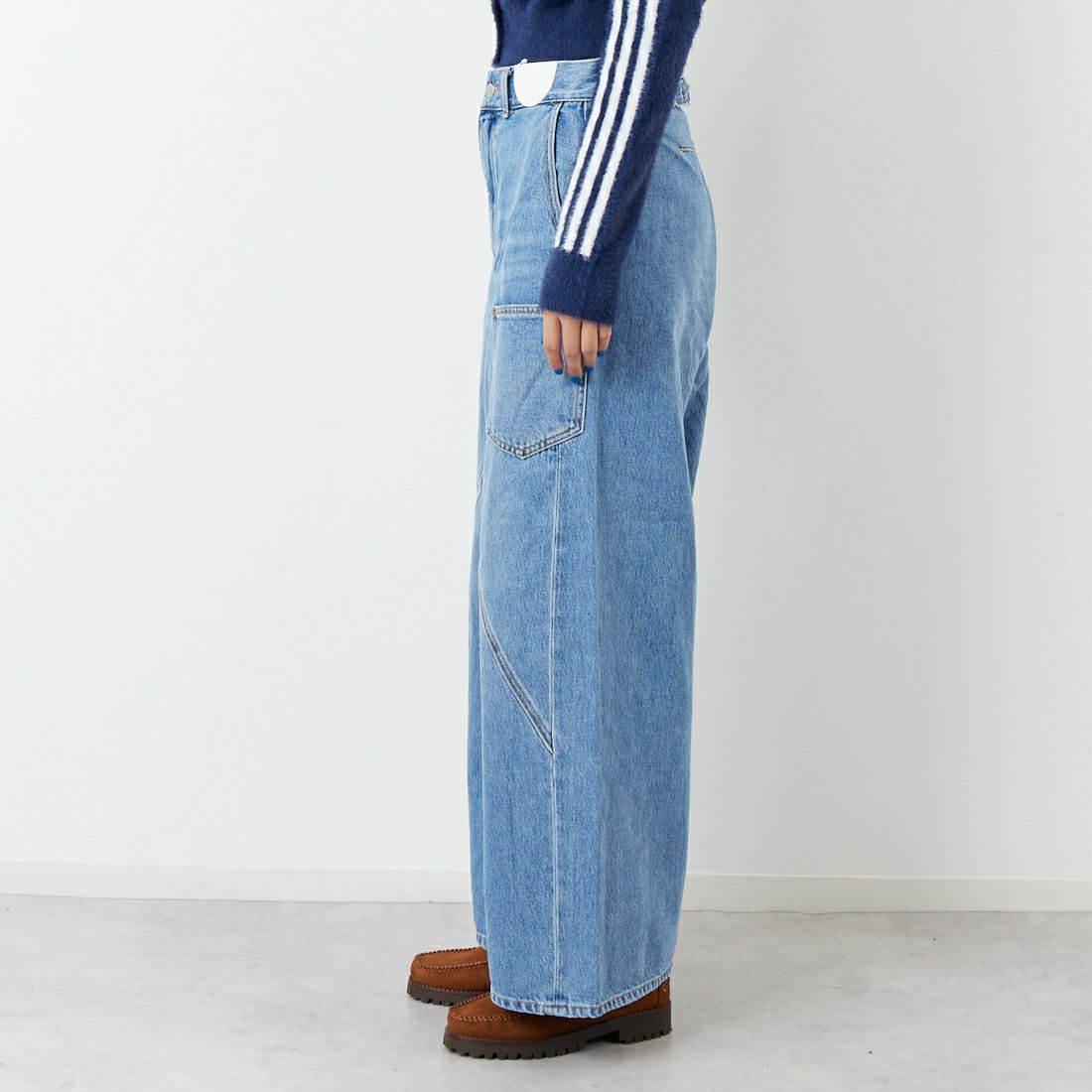 null. [ヌル] フロントバックデニムパンツ [153WFP254010] BLU &&モデル身長：167cm 着用サイズ：36&&