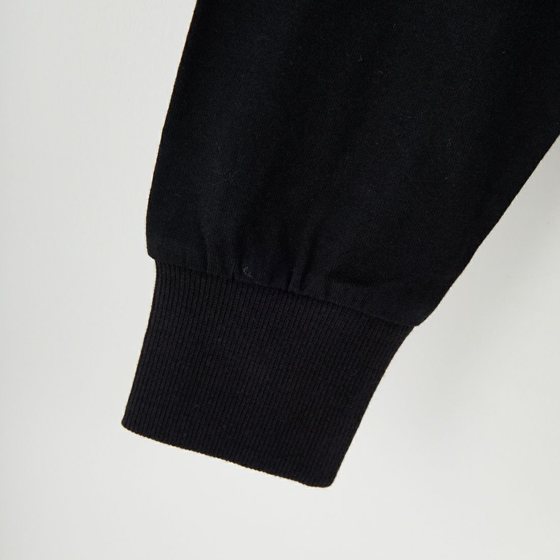 PARIS SAINT-GERMAN [パリ・サンジェルマン] PSG メタリックシリコンロゴロングスリーブTシャツ [PS0325FW0001] BLACK