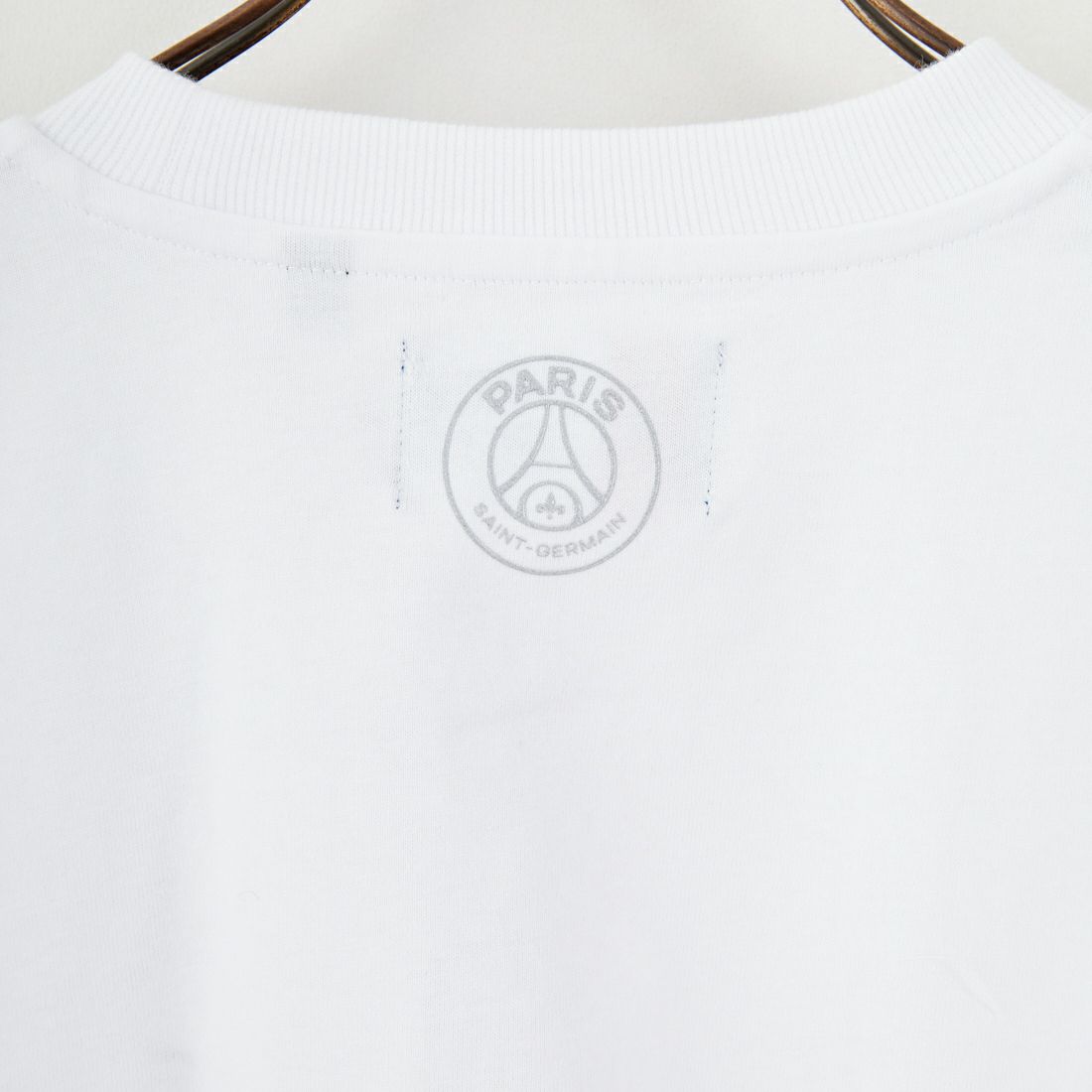 PARIS SAINT-GERMAN [パリ・サンジェルマン] PSG メタリックシリコンロゴロングスリーブTシャツ [PS0325FW0001] WHITE