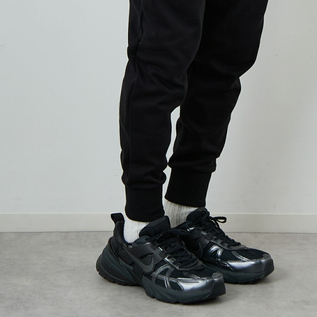 PARIS SAINT-GERMAN [パリ・サンジェルマン] PSG テックフリースパンツ [PS1125FW0001] BLACK &&モデル身長：168cm 着用サイズ：M&&