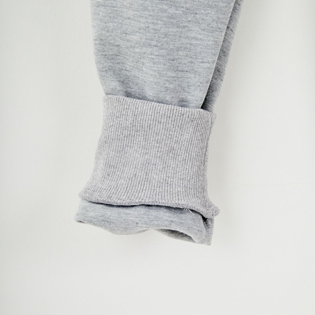 PARIS SAINT-GERMAN [パリ・サンジェルマン] PSG テックフリースパンツ [PS1125FW0001] GRAY