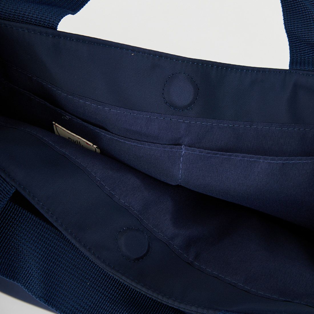 null. [ヌル] ボートシェイプナイロンバッグ [153WGB254302] NAV