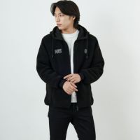 BLACK&&モデル身長：179cm 着用サイズ：L&&