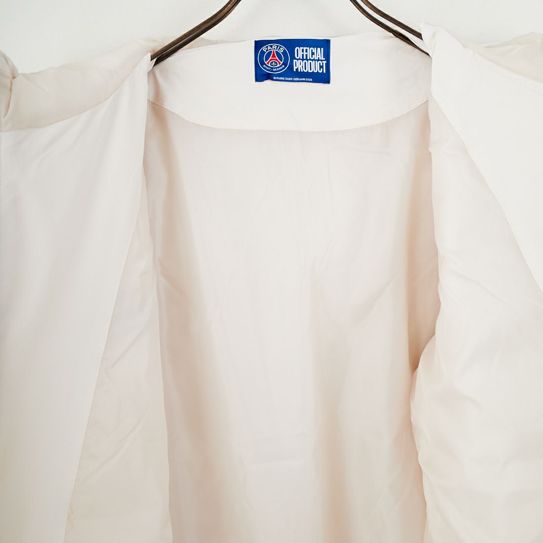 PARIS SAINT-GERMAN [パリ・サンジェルマン] PSG ロゴ刺繍ハイブリットジャケット [PS2325FW0002] IVORY