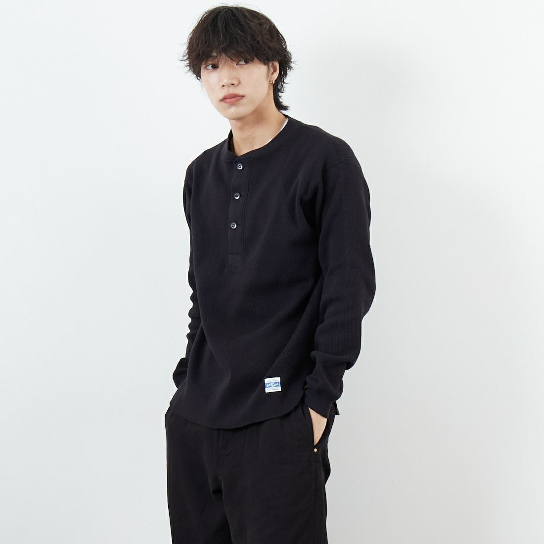 BLACK&&モデル身長：179cm 着用サイズ：M&&
