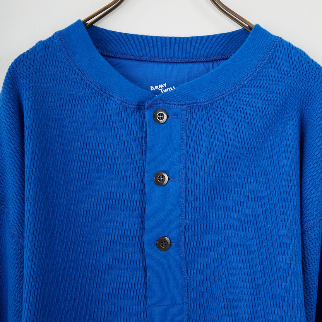 ARMY TWILL SANFORIZED [アーミーツイル サンフォライズド] ハニカムヘンリーネックTシャツ [AM-2553007] BLUE