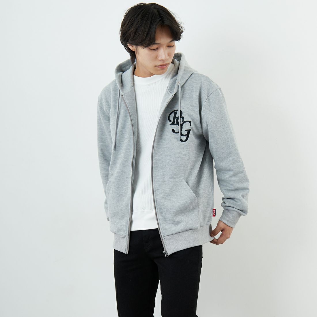 新品未使用　PSG パリサンジェルマン　フリース　カーディガン　Mサイズ　紺 新品未使用 PSG パリサンジェルマン フリース カーディガン M