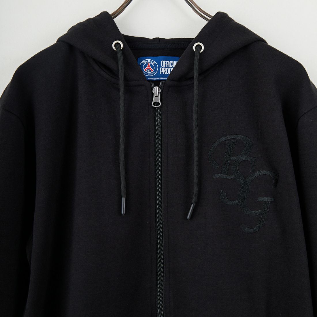 PARIS SAINT-GERMAN [パリ・サンジェルマン] PSG ロゴ刺繍テックフリースフルジップフーディ [PS0625FW0003] BLACK