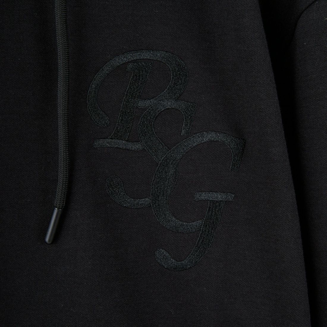PARIS SAINT-GERMAN [パリ・サンジェルマン] PSG ロゴ刺繍テックフリースフルジップフーディ [PS0625FW0003] BLACK