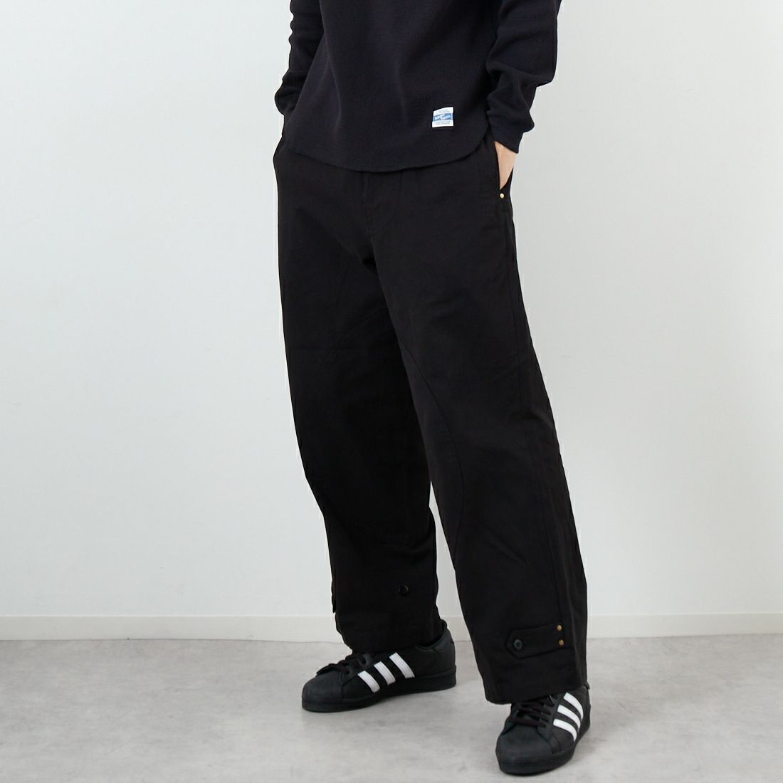 BLACK&&モデル身長：179cm 着用サイズ：L&&