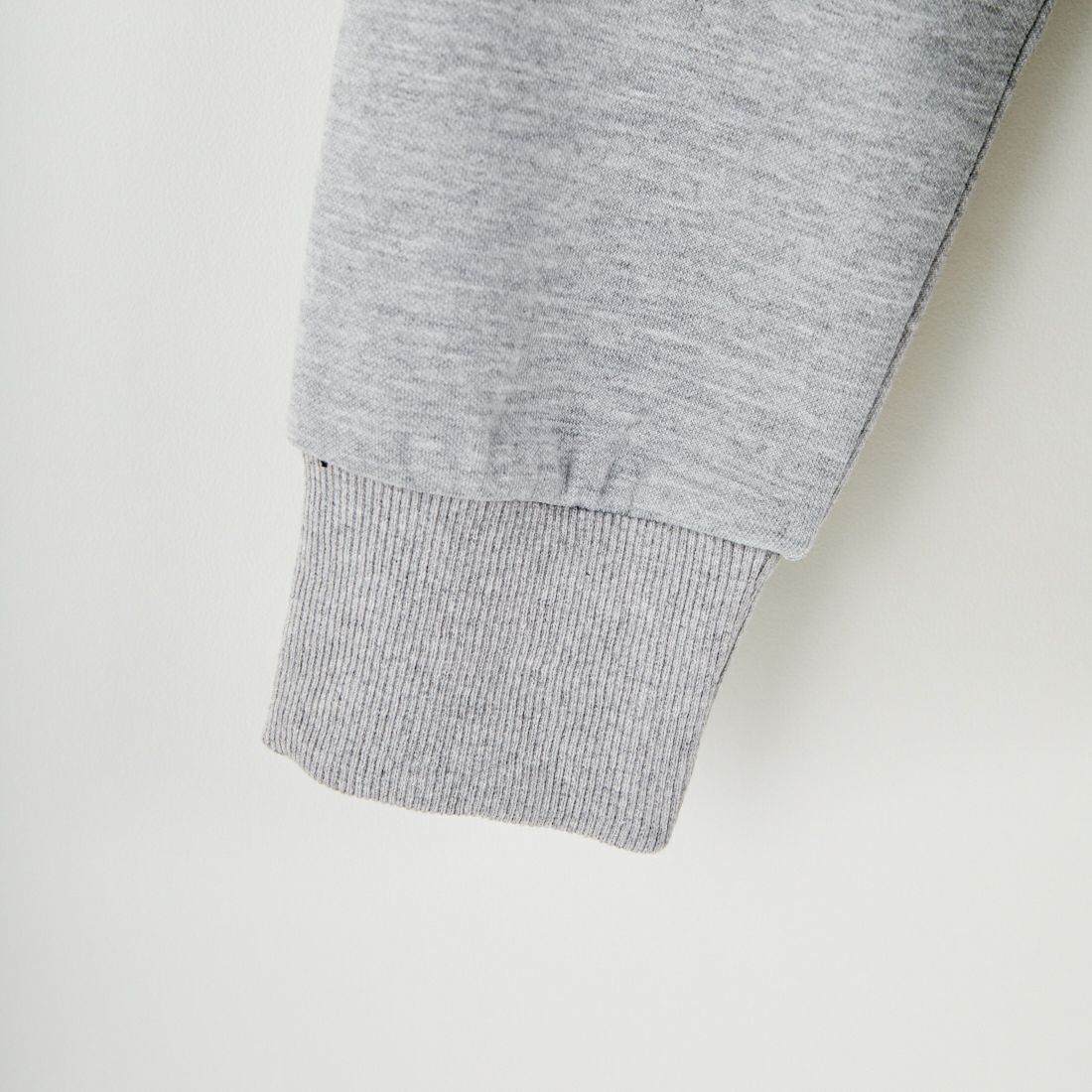 PARIS SAINT-GERMAN [パリ・サンジェルマン] PSG テックフリースクルーネックトップ [PS0525FW0001] GRAY