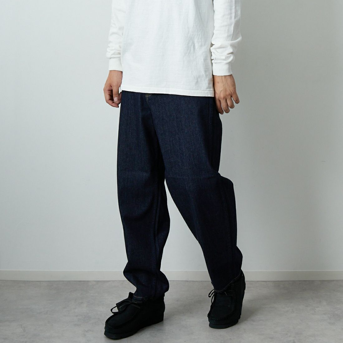 YANUK [ヤヌーク] PREMIUM2 ルーズテーパード BARNY/バーニー [57253060] POW &&モデル身長：179cm 着用サイズ：29&&