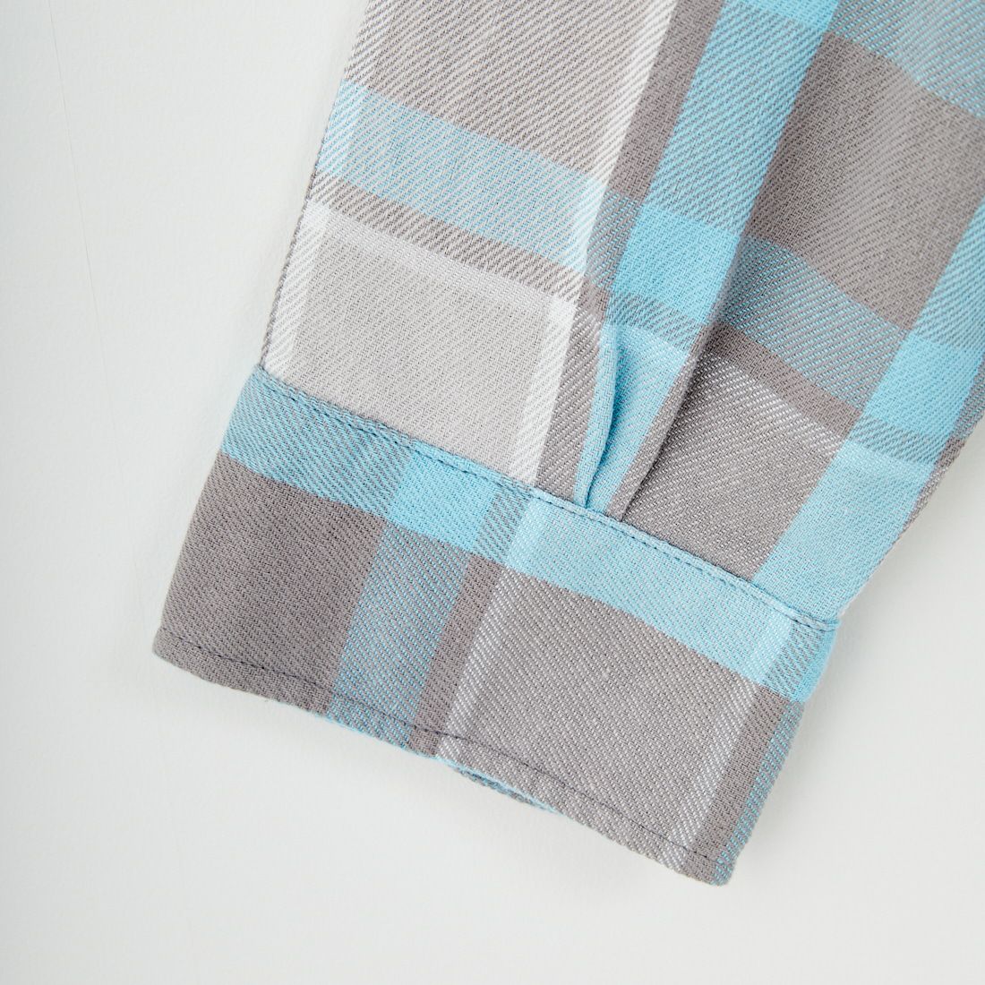 BOW WOW [バウワウ] ペインターズペイントステインド フランネルシャツ [BW252-PFS] L.BLU/O.WH