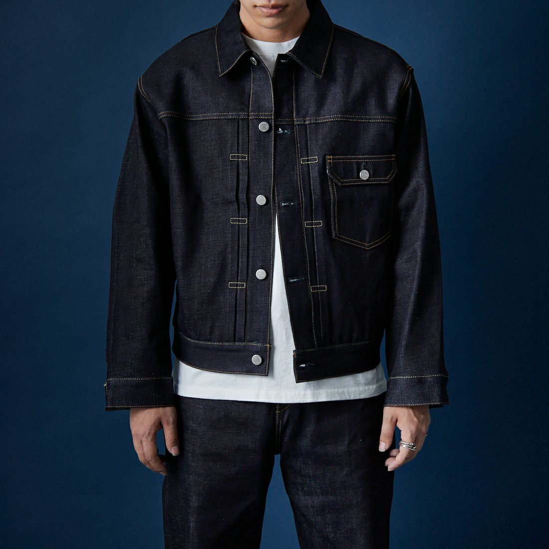 MOMOTARO JEANS [モモタロウ ジーンズ] スタンダード デニムジャケット 14.7oz [MMGJ0001] INDIGO &&モデル身長：179cm 着用サイズ：M&&