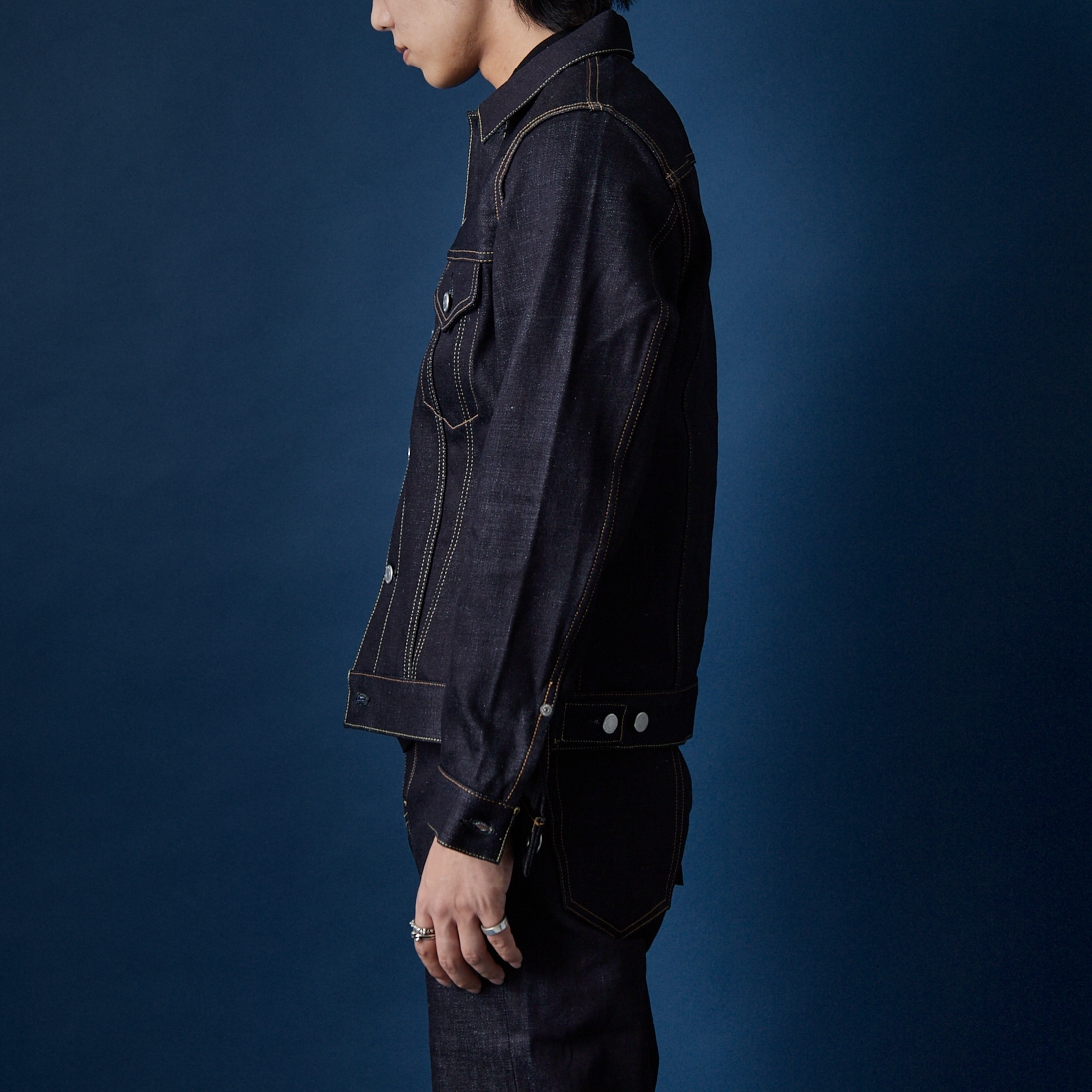 MOMOTARO JEANS [モモタロウ ジーンズ] スタンダード デニムジャケット 14.7oz [MMGJ0003] INDIGO&&モデル身長：179cm 着用サイズ：M&&