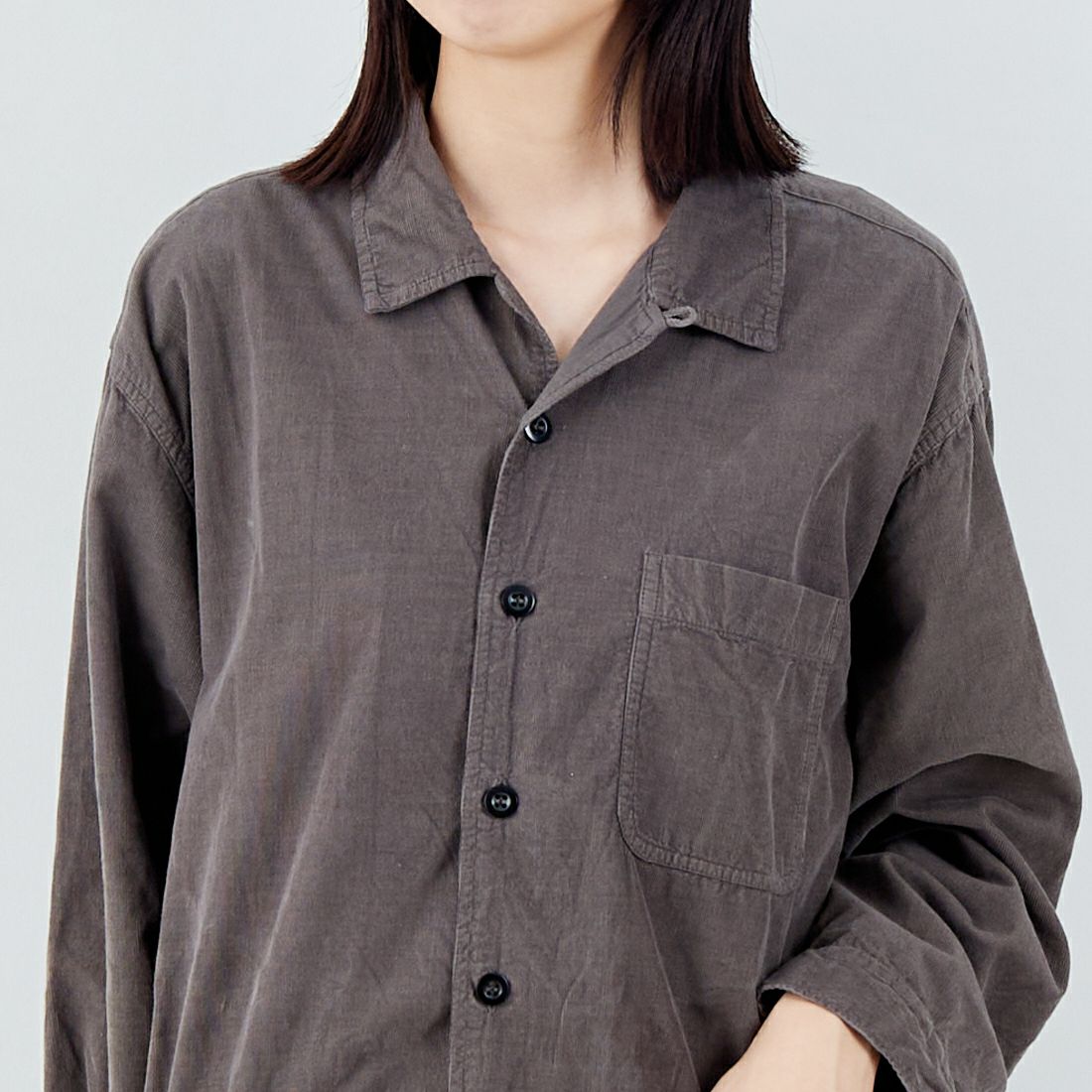 HTS [エイチティーエス] コーデュロイ ワンナップカラーオーバーオール [INHT2553CD] 9590 GREY &&モデル身長：162cm 着用サイズ：46&&