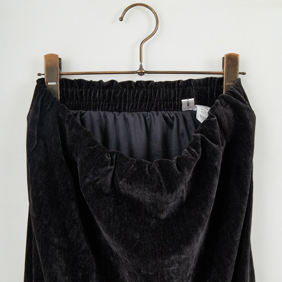 Maison de L'allure [メゾン ドゥ ラリュール] ベルベットセミフレアスカート [M25132011] 09 BLACK