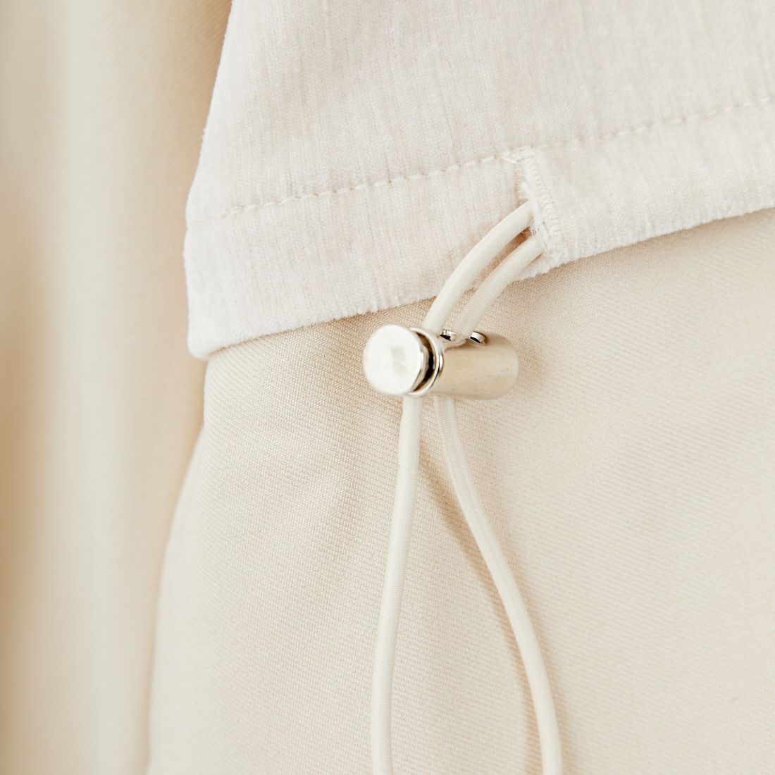 Maison de L'allure [メゾン ドゥ ラリュール] 布帛ドッキングドロストプルオーバー [M25132010] 02 NATURAL