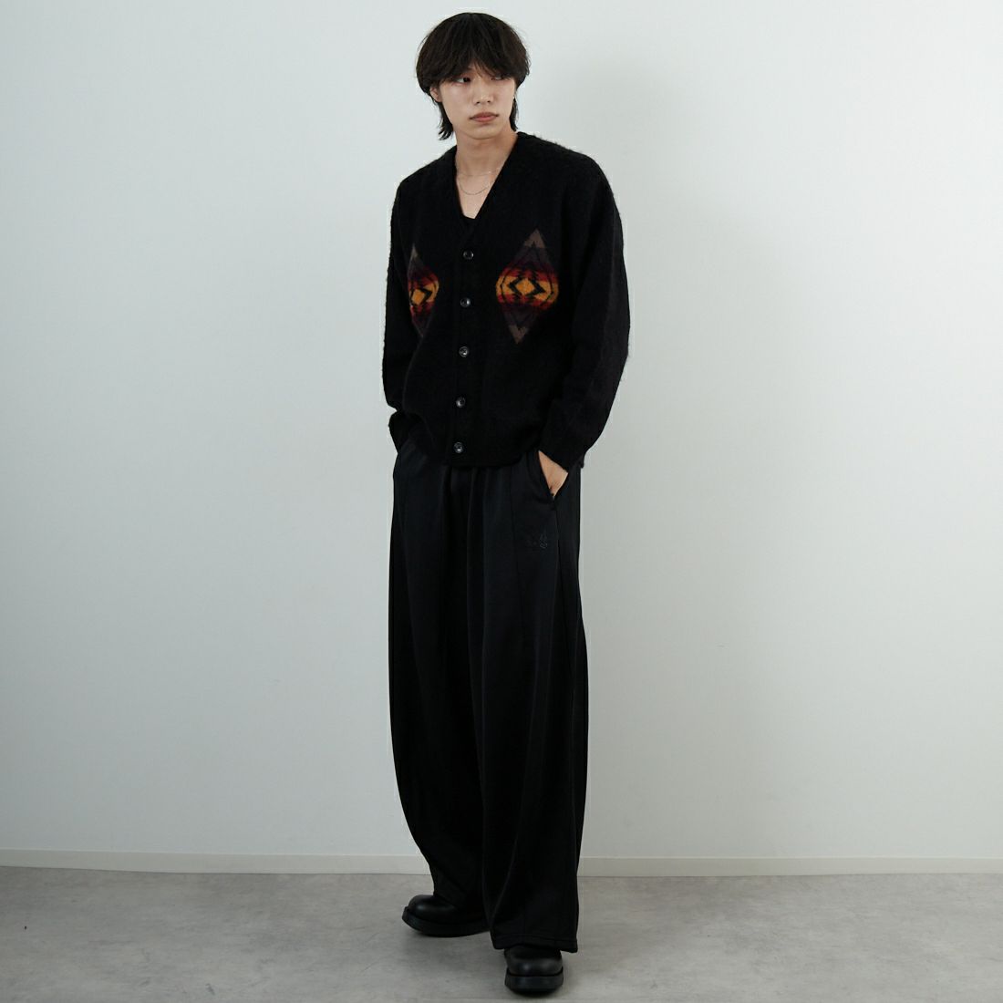 PENDLETON [ペンドルトン] シャギーカーディガン [5575-2005] 49 BLACK H &&モデル身長：179cm 着用サイズ：M&&