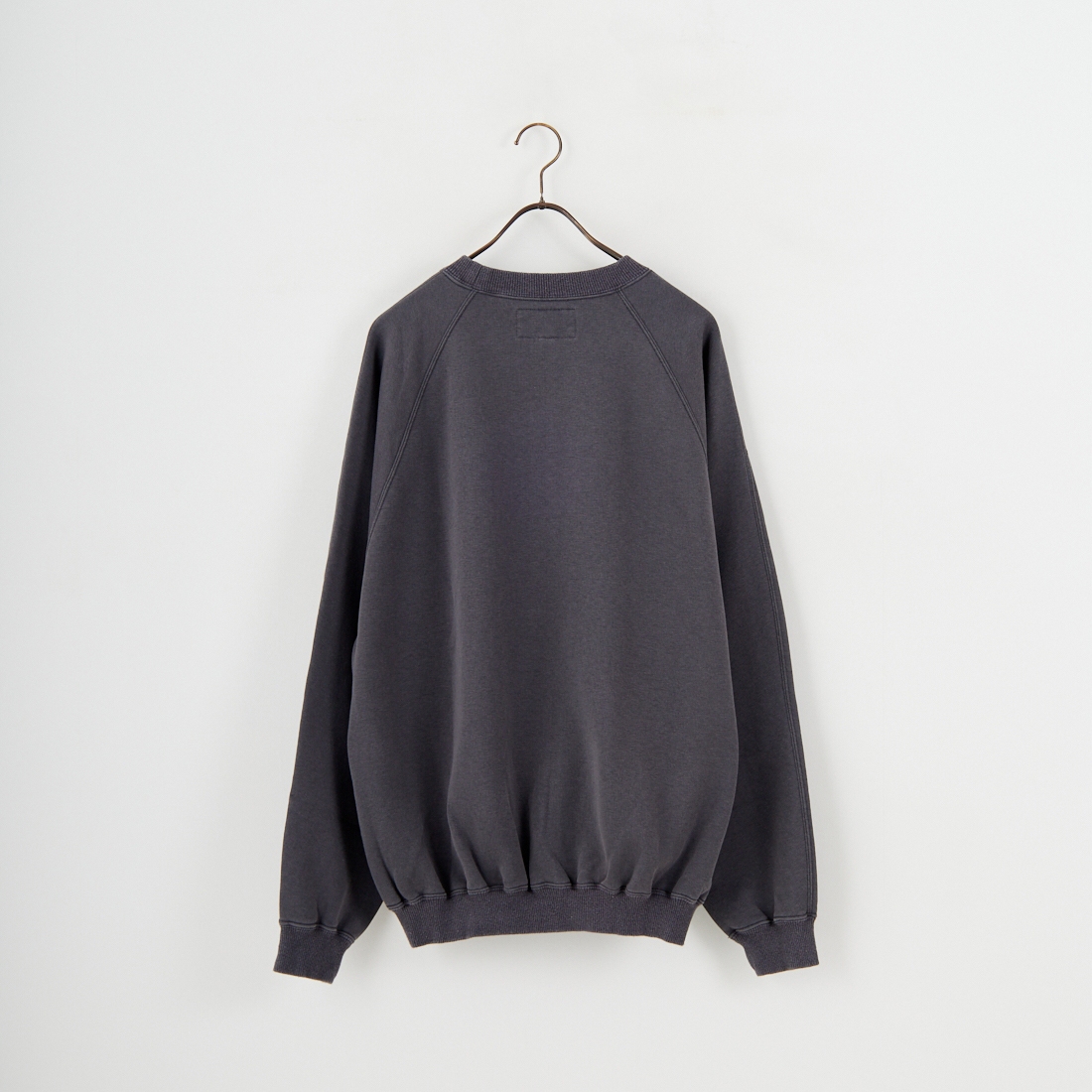 SEDAN ALL-PURPOSE [セダン オールパーパス] スプリットラグランスリーブ スウェットシャツ [SD25F-CT05] CHARCOAL