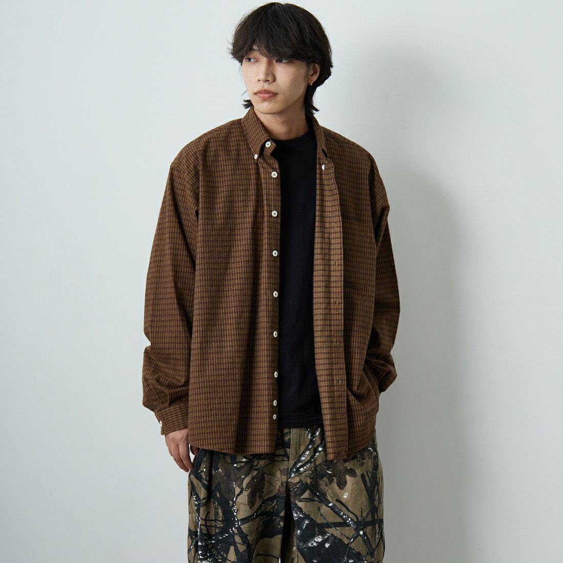 BRN/OLV&&モデル身長：179cm 着用サイズ：XL&&