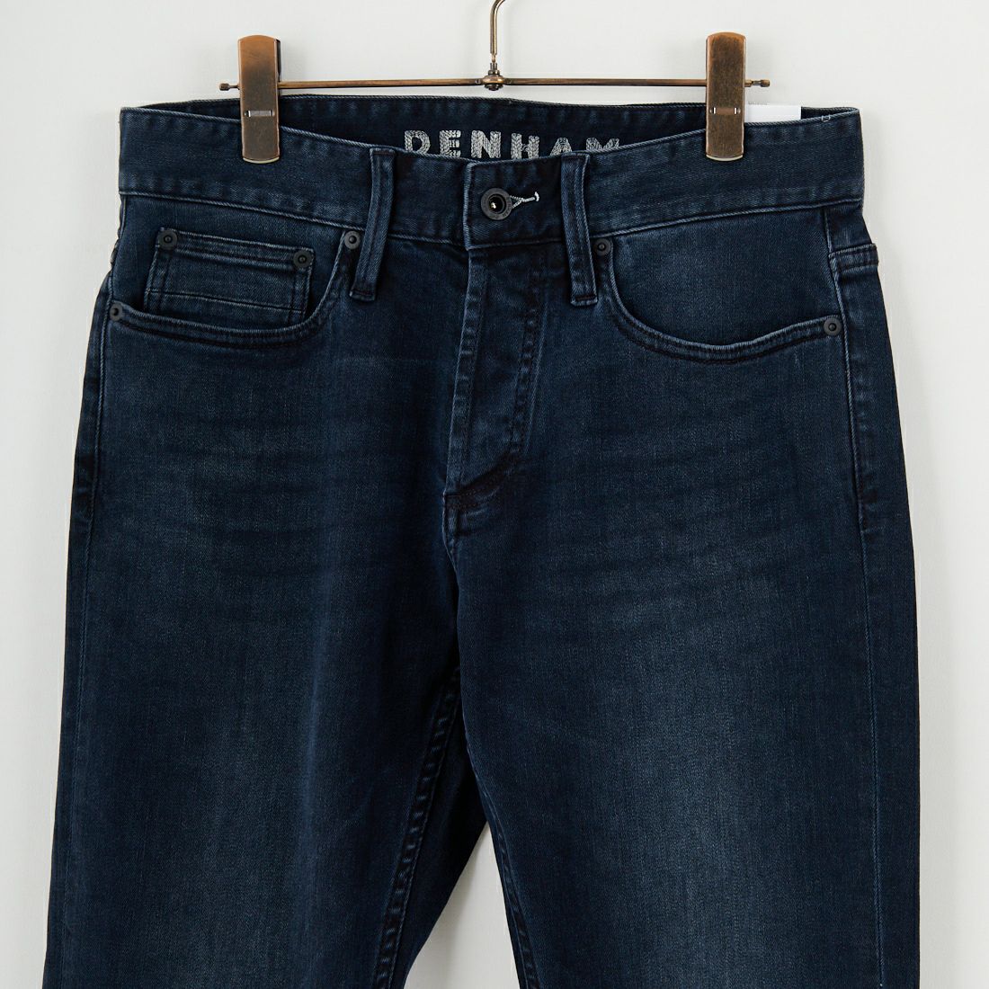 DENHAM [デンハム] スリムフィットジーンズ RAZOR [RAZOR-DDI-CS] DARK BLUE