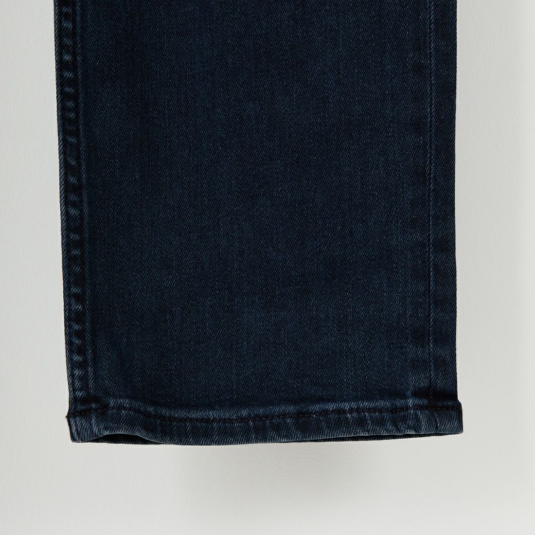 DENHAM [デンハム] スリムフィットジーンズ RAZOR [RAZOR-DDI-CS] DARK BLUE