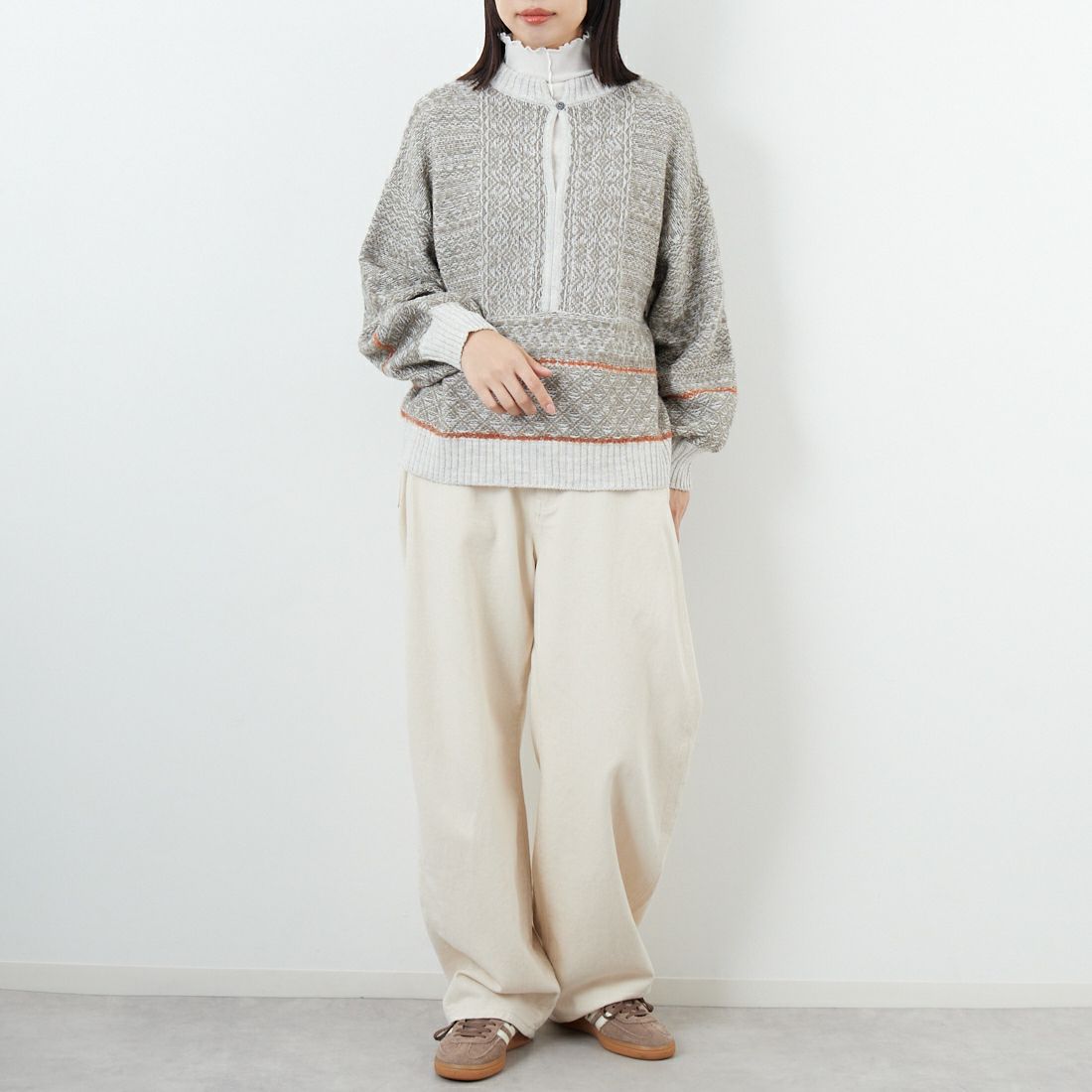 tumugu: [ツムグ] ミックスヤーンバックジャガード プルオーバー [TK25308] 84 GRAY &&モデル身長：162cm 着用サイズ：F&&