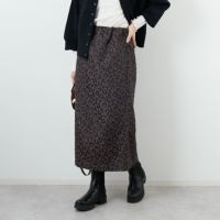 BROWN&&モデル身長：162cm 着用サイズ：1&&